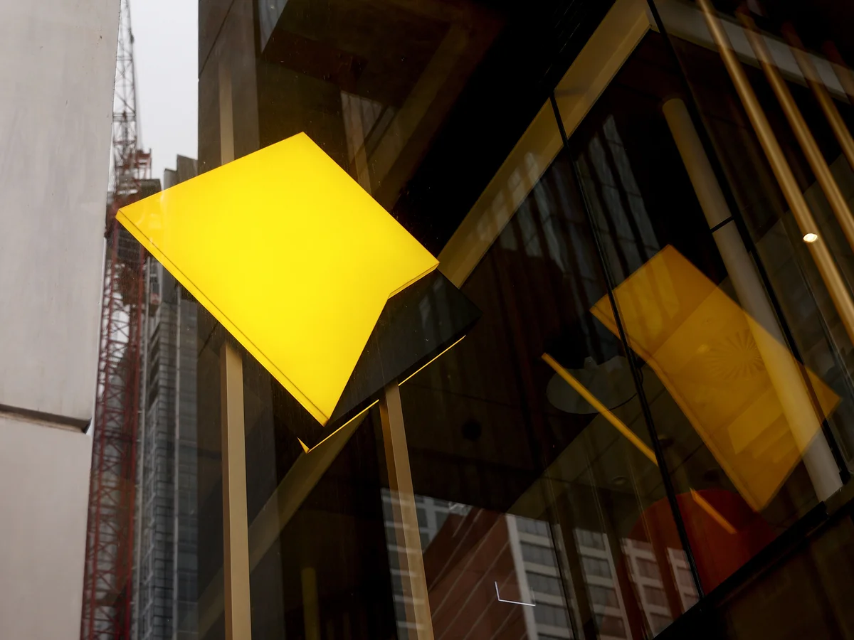 Hedge fund short CBA